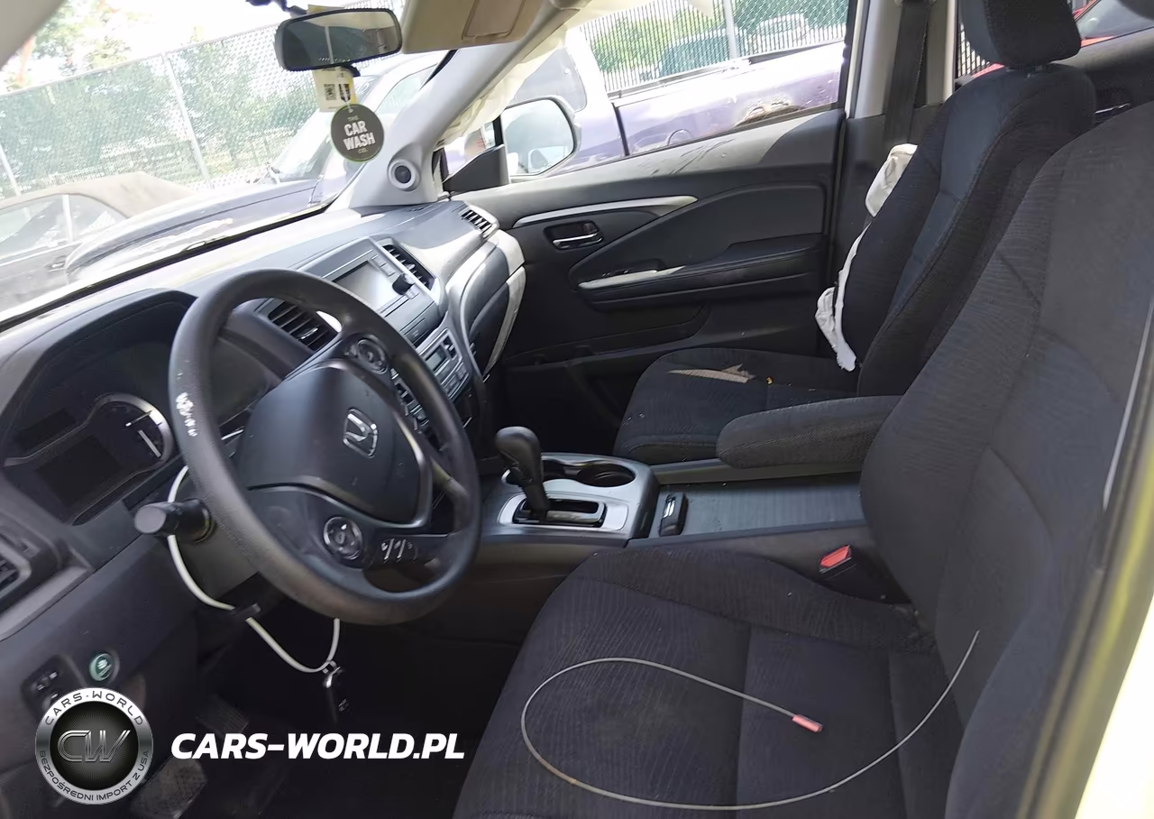 2018 Honda Pilot Lx VIN:5FNYF6H16JB065505 - 5