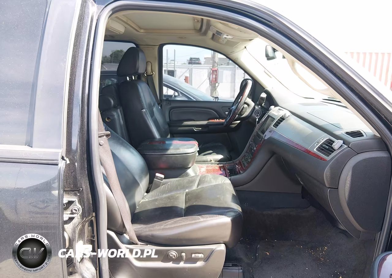 2008 Cadillac Escalade Standard VIN:1GYFK63878R238924 - 5