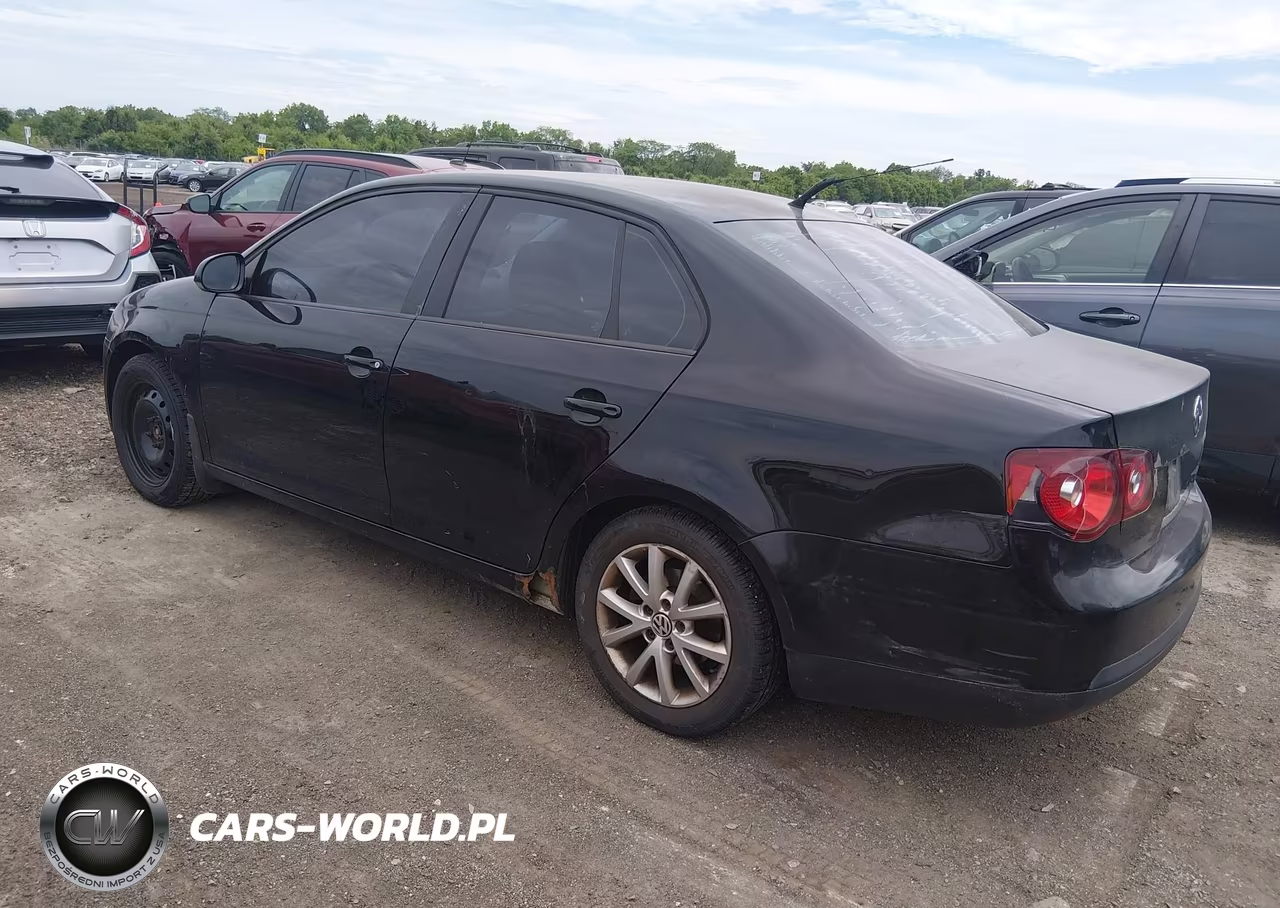 2010 Volkswagen Jetta Limited Edition VIN:3VWRX7AJ4AM164527 - 3