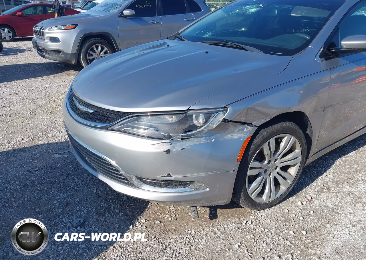 2015 Chrysler 200 Limited VIN:1C3CCCAB5FN529255 - 6