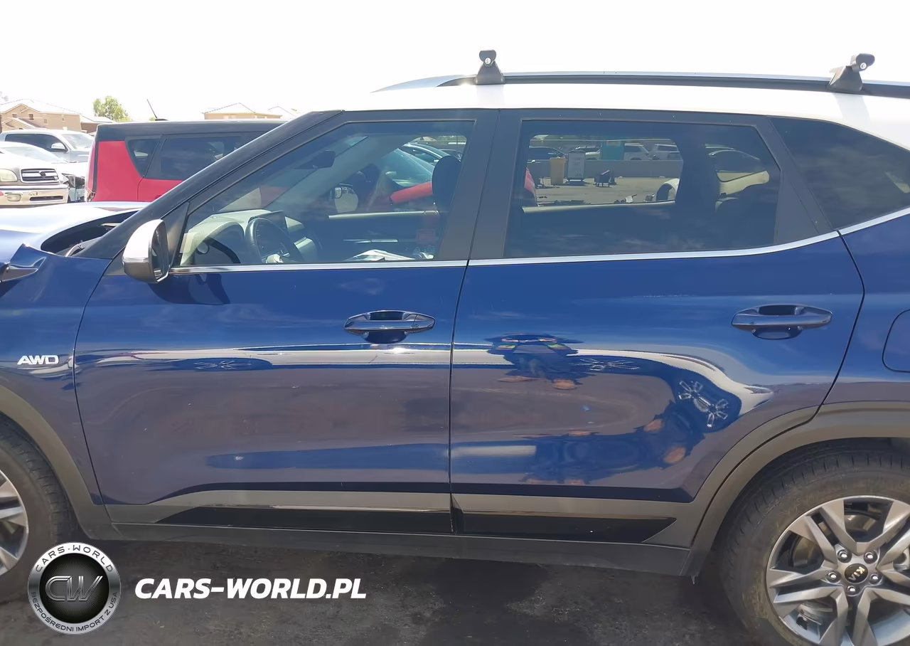 2021 Kia Seltos S VIN:KNDEUCAAXM7201209 - 14