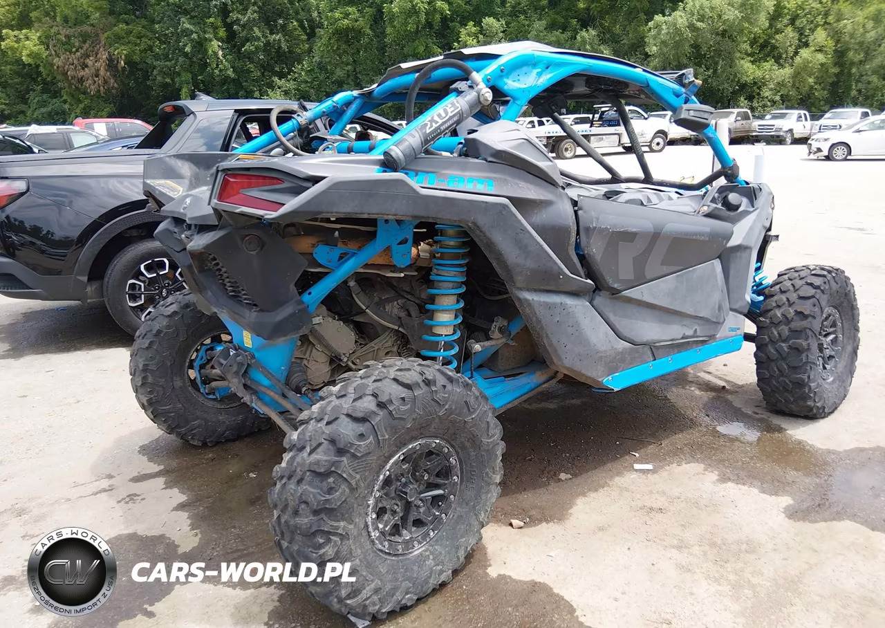 2019 Can-Am Maverick X3 X Rc Turbo R VIN:3JBVVAW44KK000105 - 4
