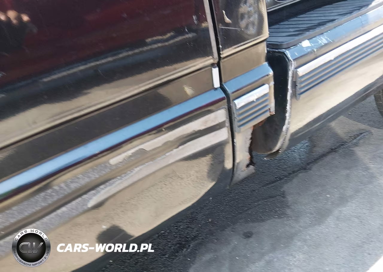 1989 Chevrolet Gmt-400 C1500 VIN:1GCDC14H0KZ175412 - 17