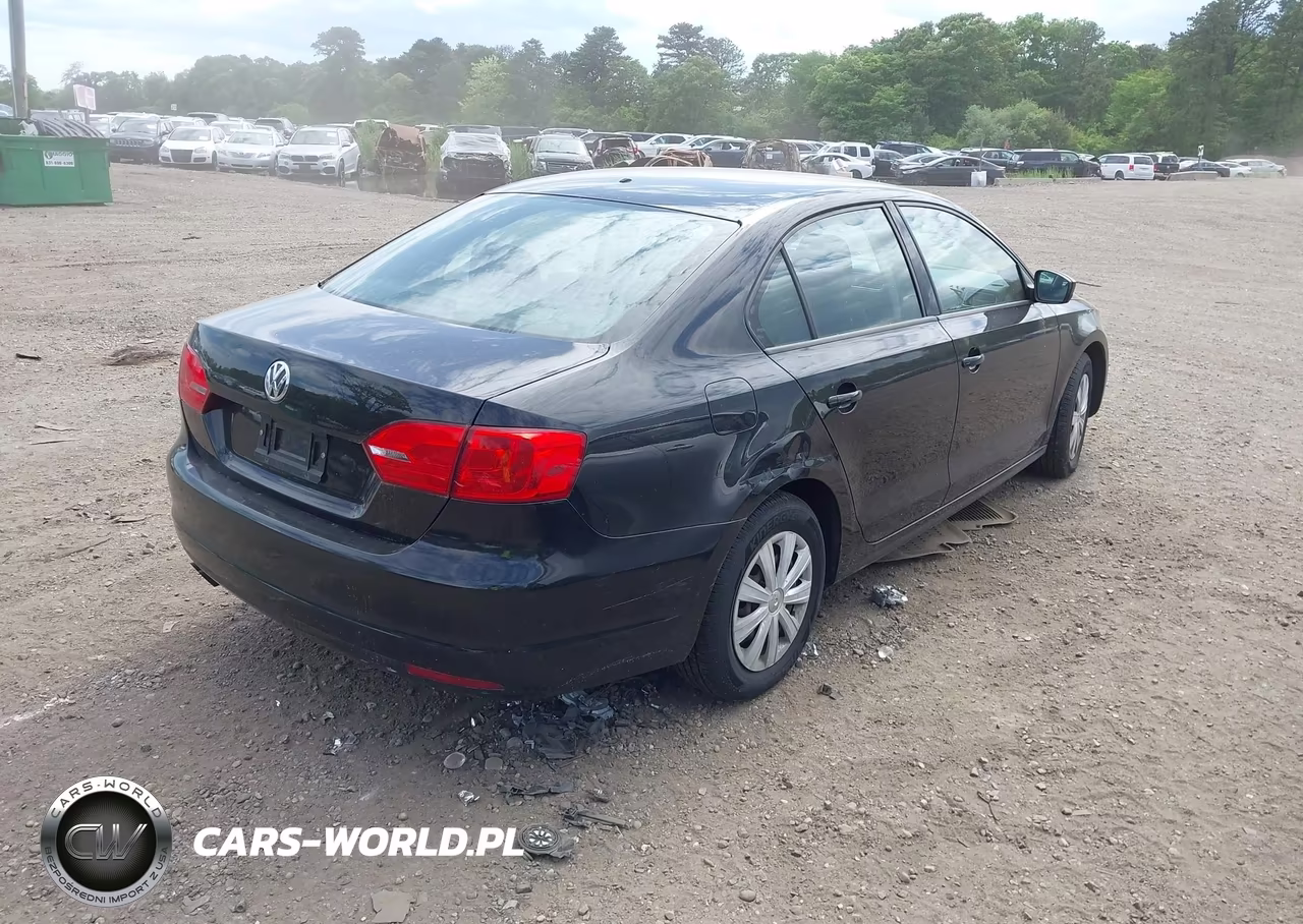 2014 Volkswagen Jetta 2.0L S VIN:3VW1K7AJ3EM426832 - 4