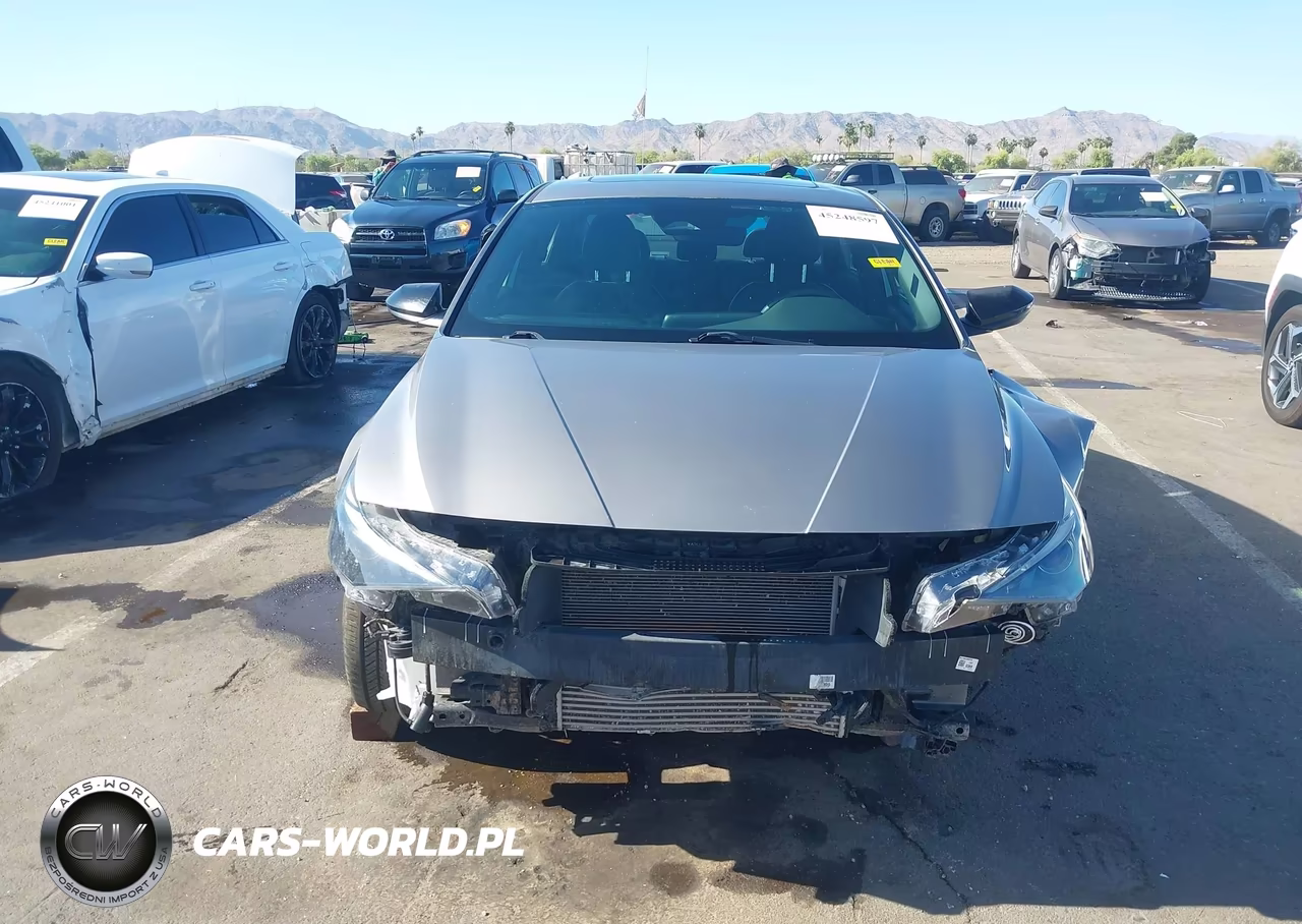 2021 Hyundai Elantra N Line VIN:KMHLR4AF0MU179941 - 11