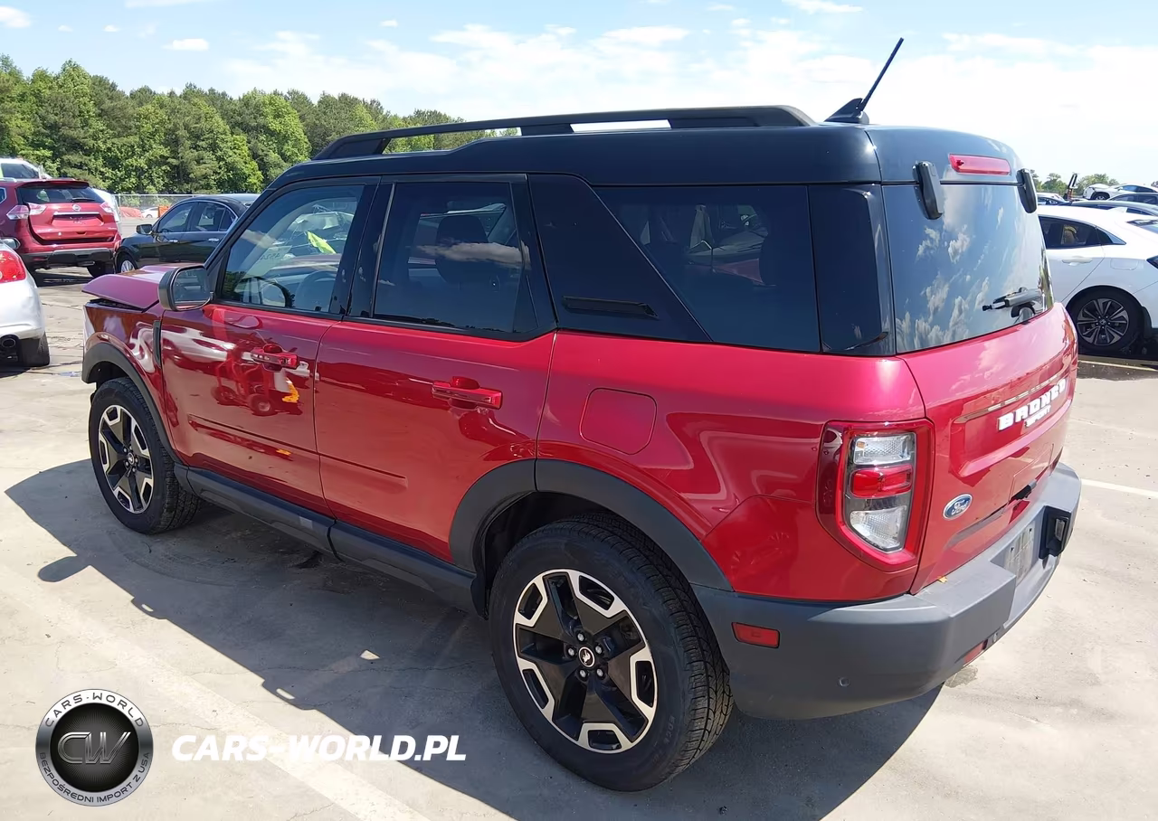 2021 Ford Bronco Sport Outer Banks VIN:3FMCR9C65MRA75351 - 3