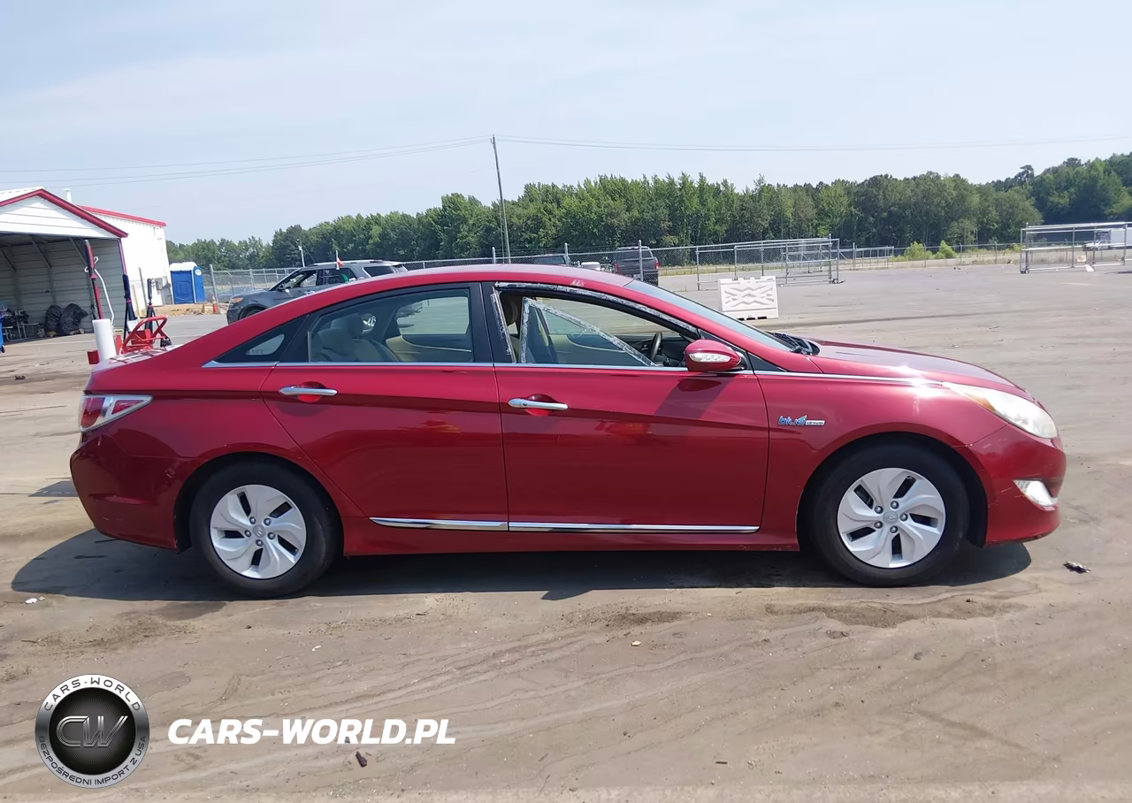 2014 Hyundai Sonata Hybrid VIN:KMHEC4A40EA117774 - 13
