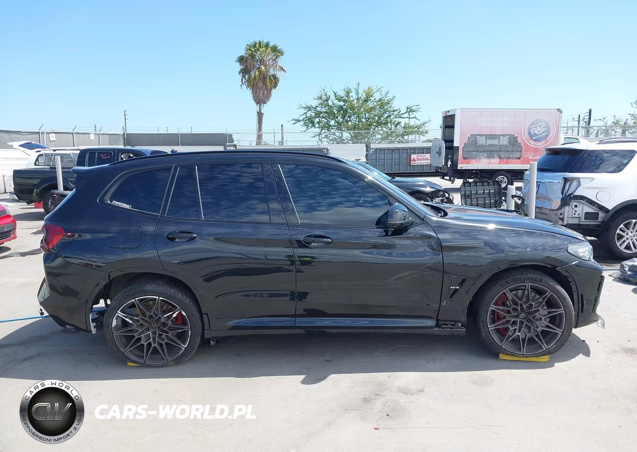 2023 BMW X3 M VIN:5YM13EC08P9R90428 - 13