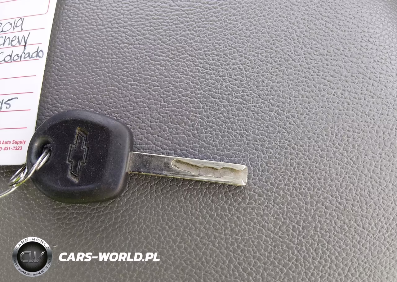 2019 Chevrolet Colorado Wt VIN:1GCHSBEA8K1223815 - 11
