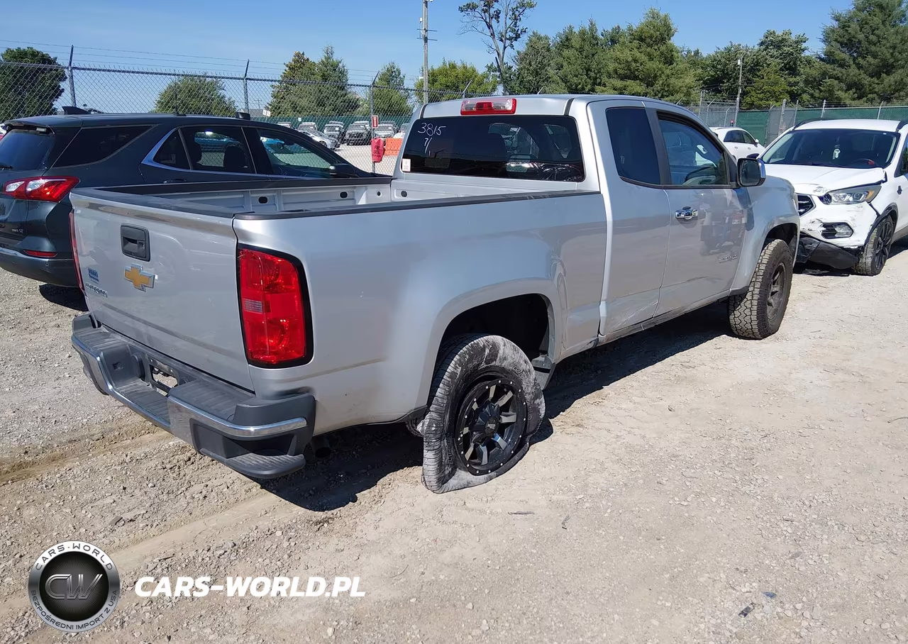 2019 Chevrolet Colorado Wt VIN:1GCHSBEA8K1223815 - 4