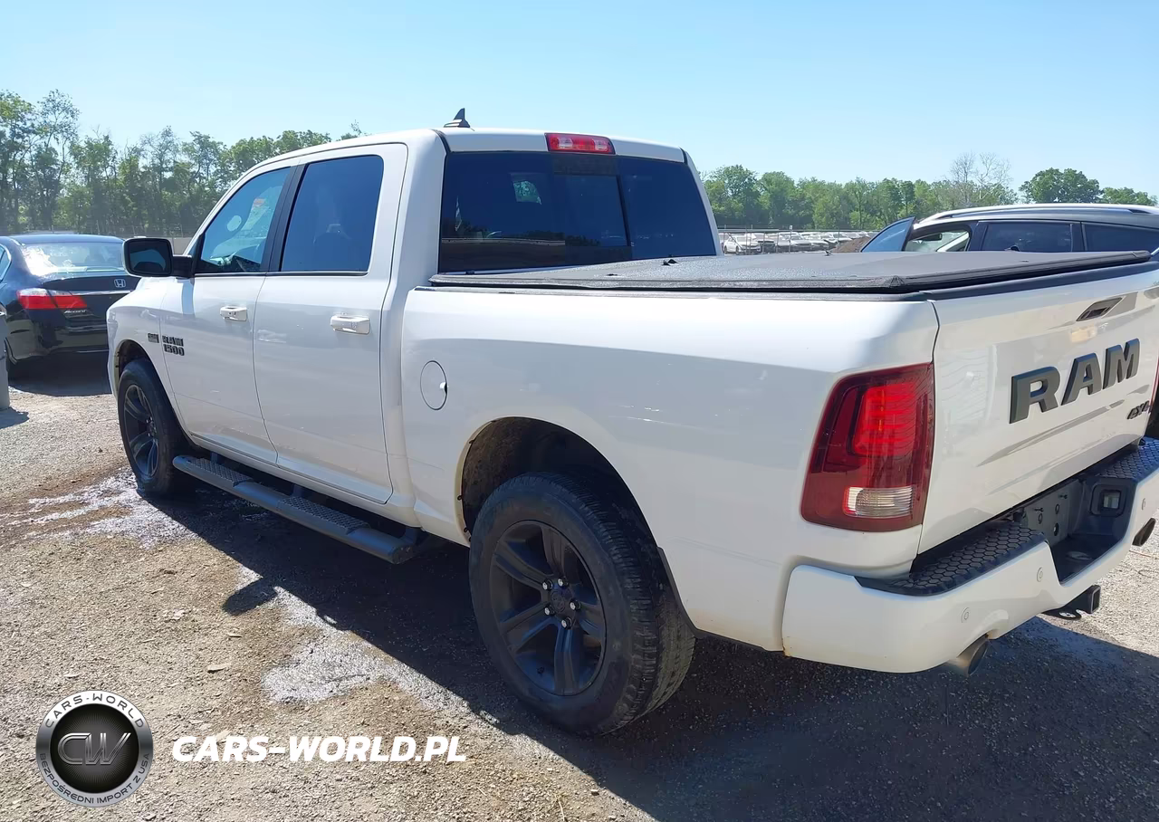 2017 Ram 1500 Night 4X4 5'7 Box VIN:1C6RR7MT2HS711815 - 3