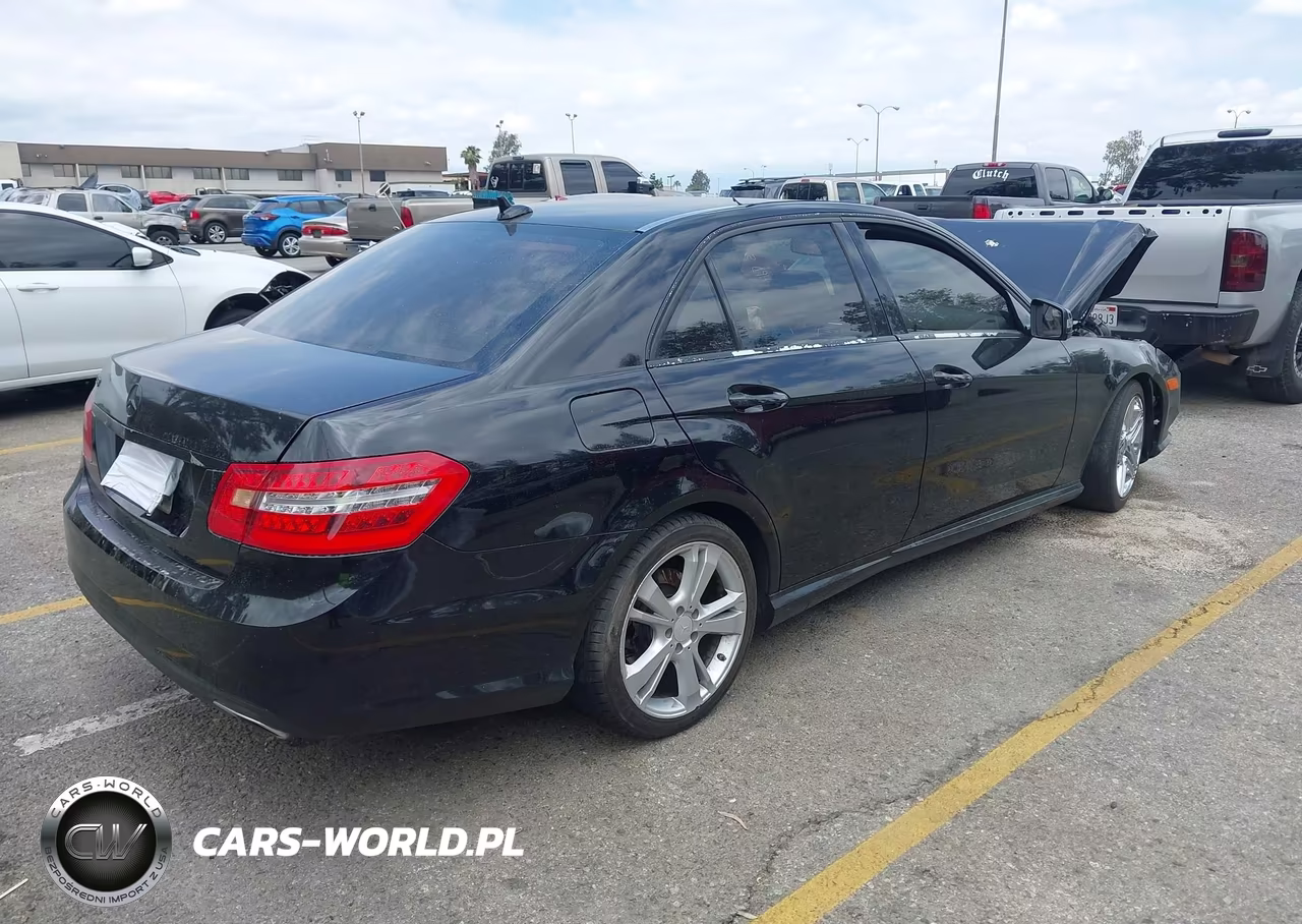 2013 Mercedes-Benz E 350 VIN:WDDHF5KB1DA682325 - 4