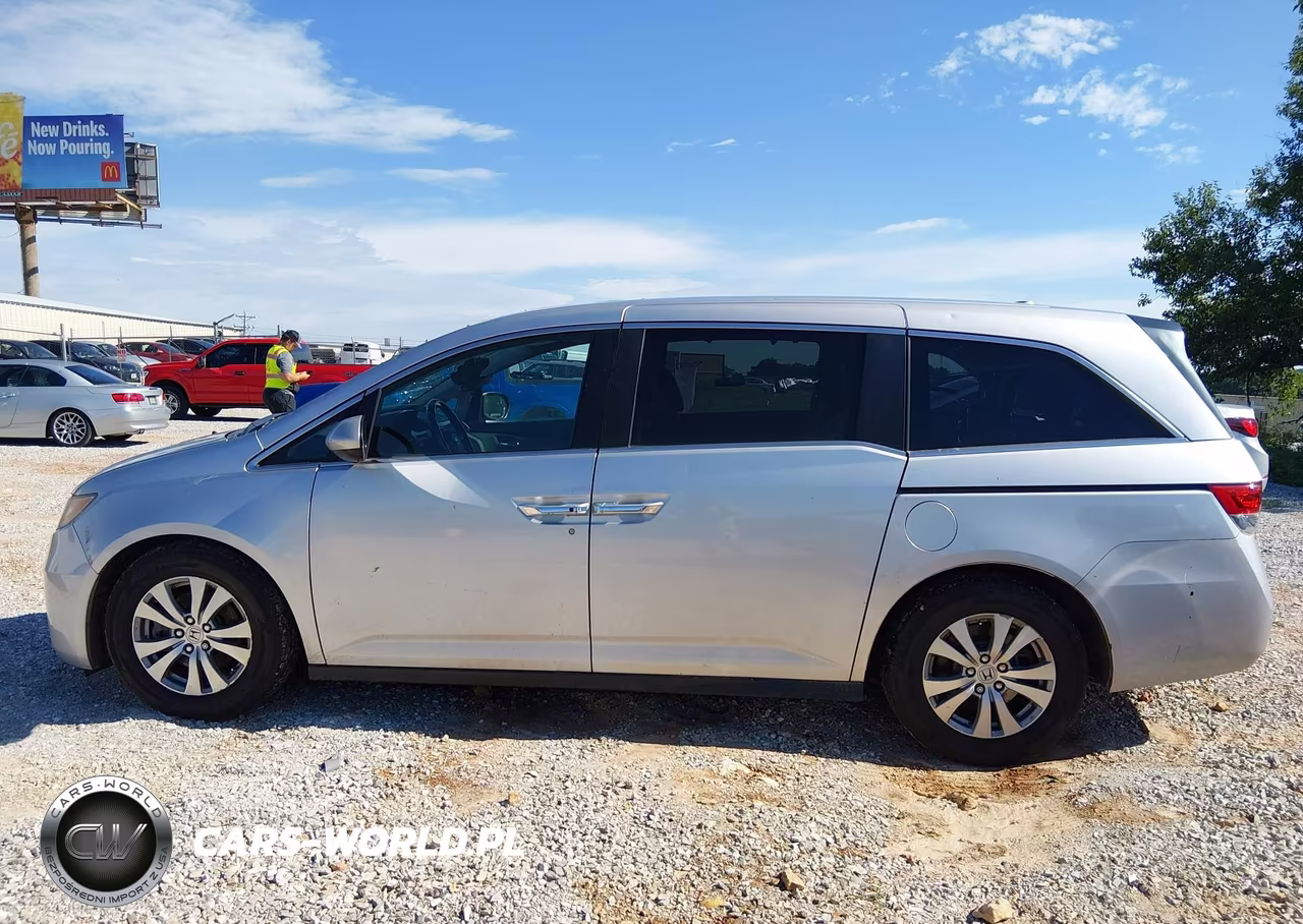 2015 Honda Odyssey Ex-L VIN:5FNRL5H69FB089159 - 14