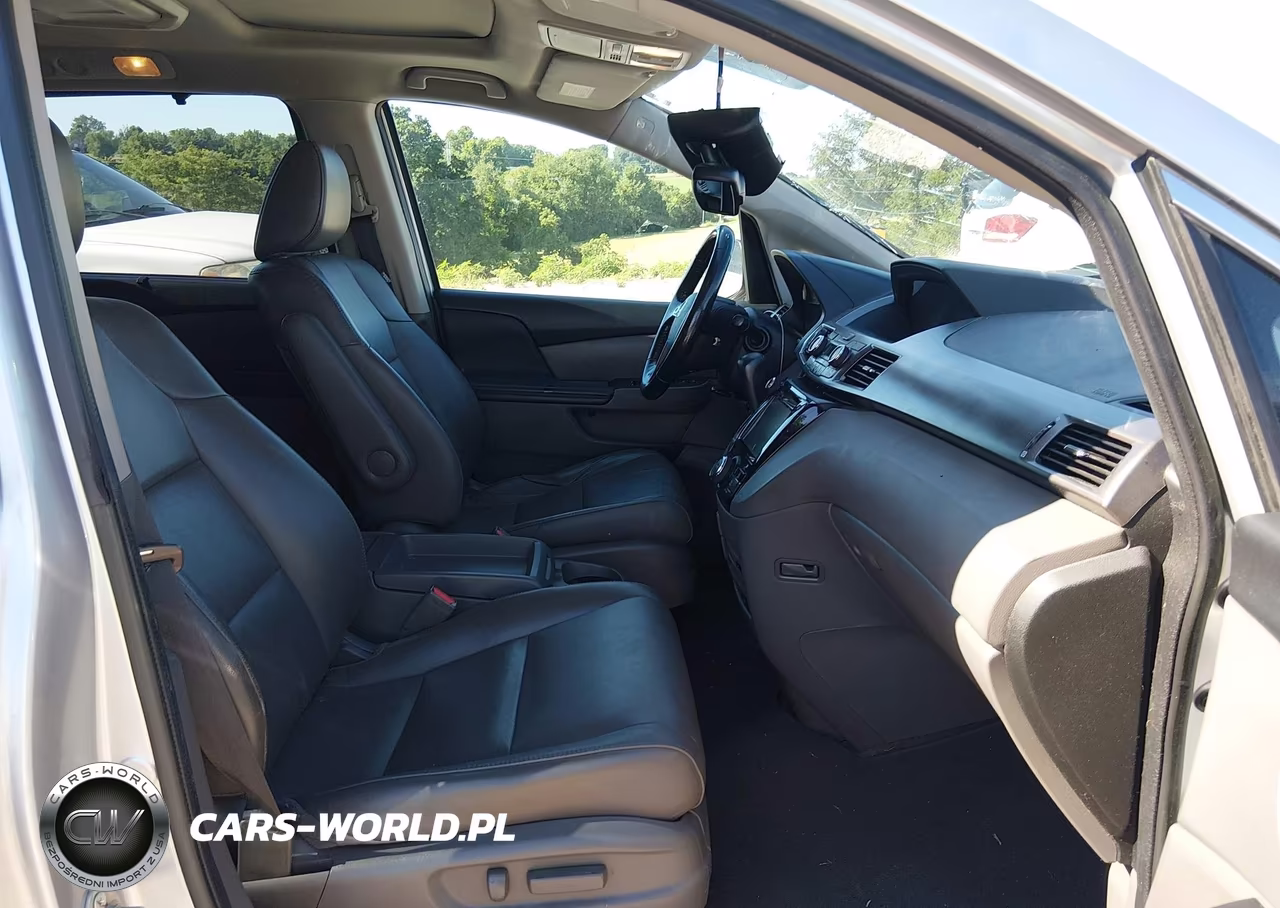 2015 Honda Odyssey Ex-L VIN:5FNRL5H69FB089159 - 5