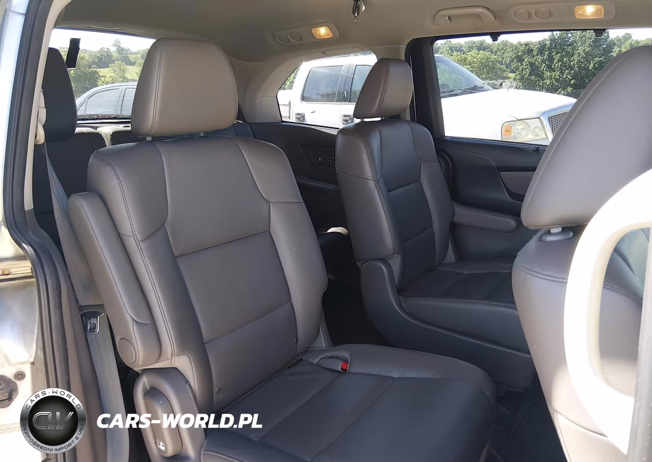 2015 Honda Odyssey Ex-L VIN:5FNRL5H69FB089159 - 8