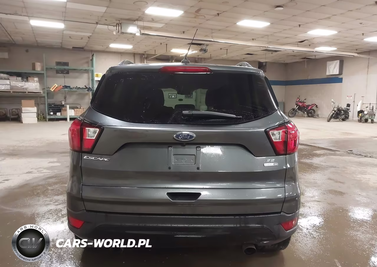 2019 Ford Escape Se VIN:1FMCU9GD1KUB30472 - 17