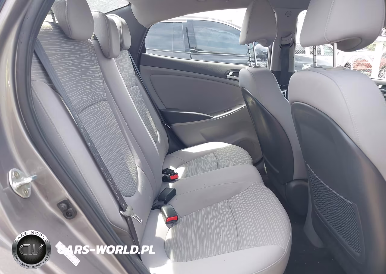 2017 Hyundai Accent Value Edition VIN:KMHCT4AE0HU379748 - 8