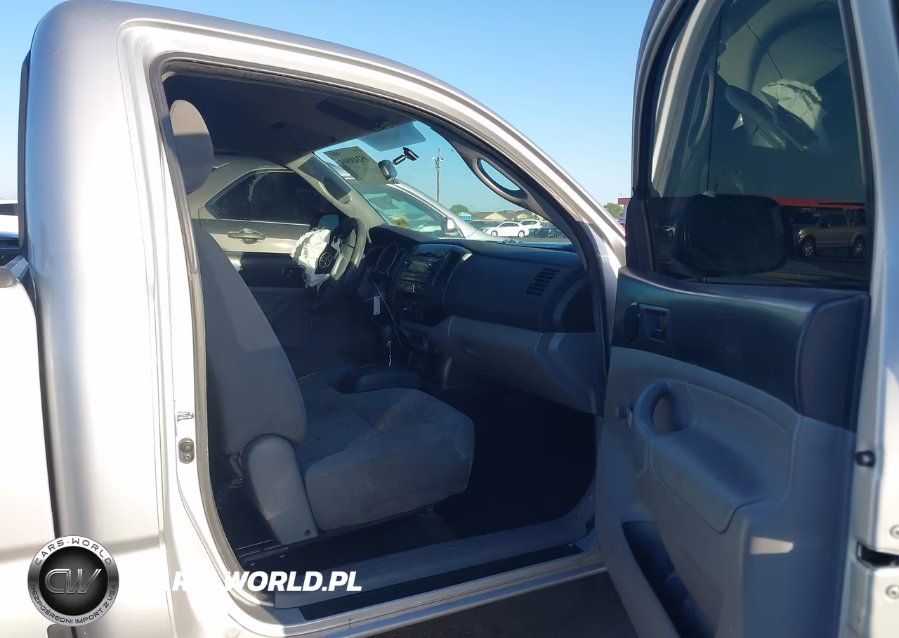 2012 Toyota Tacoma VIN:5TFNX4CN0CX016419 - 5