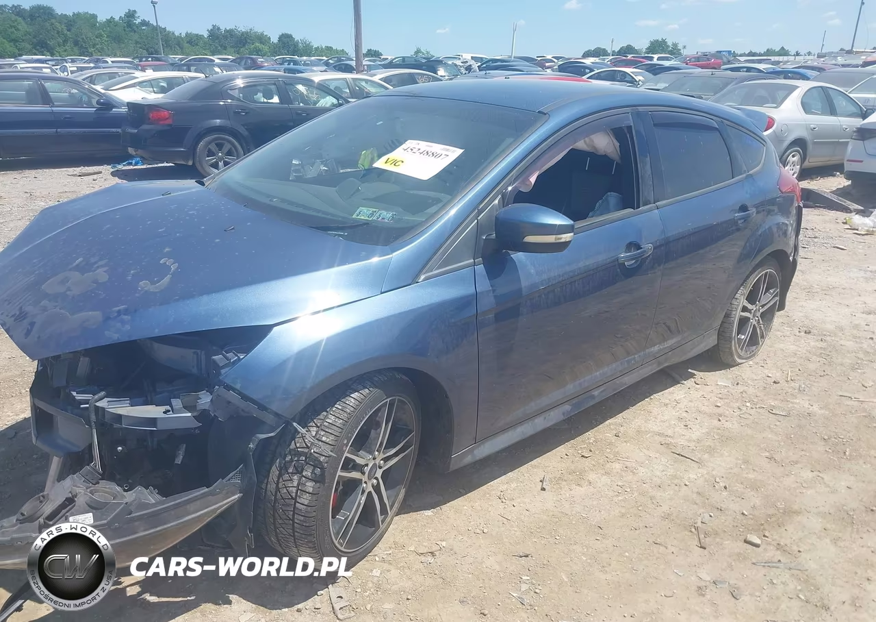2018 Ford 4 Door Sedan VIN:1FADP3L94JL213306 - 2