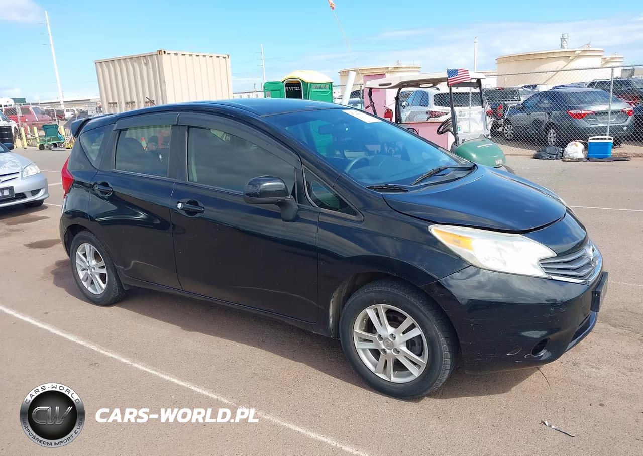 2014 Nissan Versa Note S (Sr)