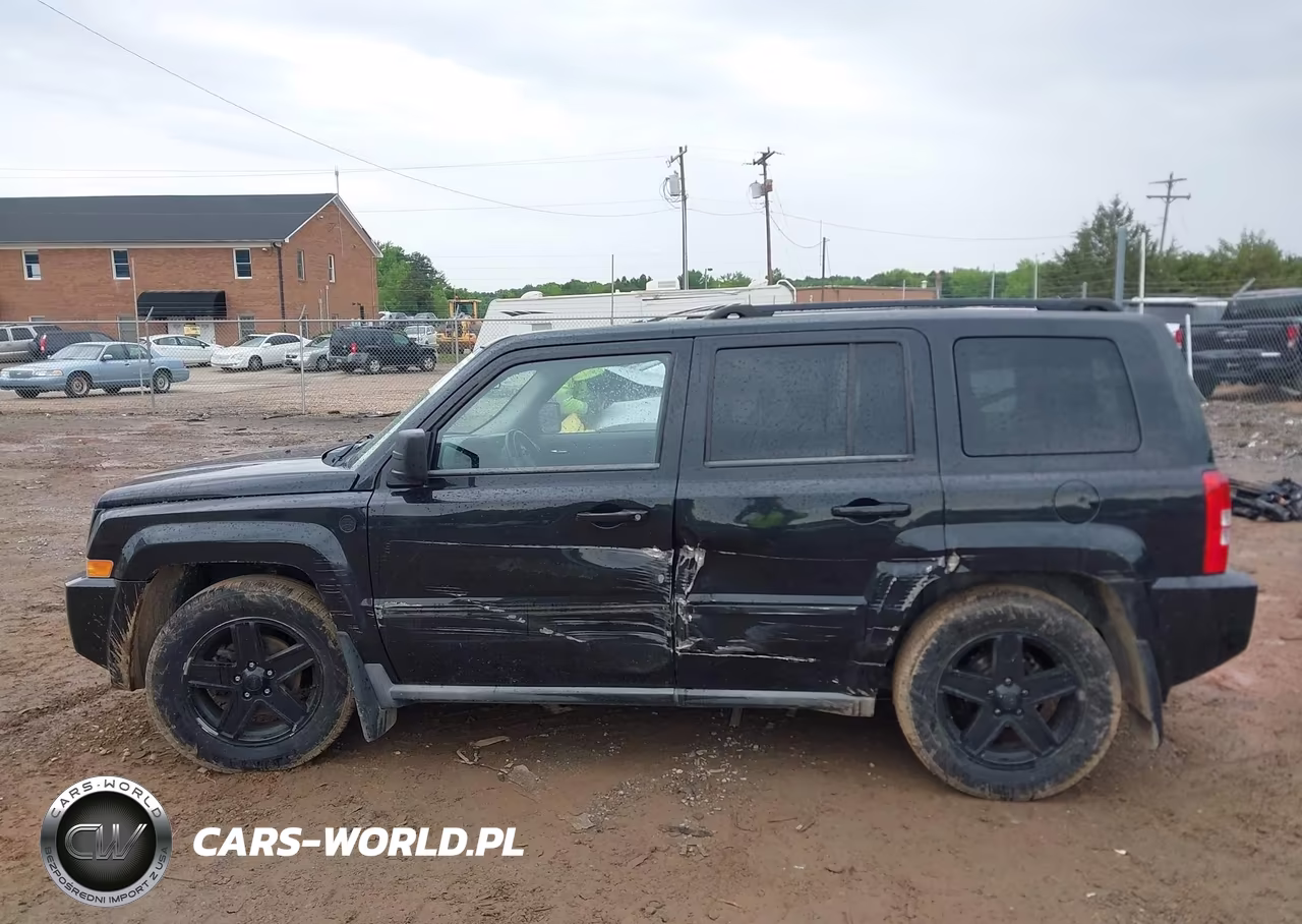 2010 Jeep Patriot Sport VIN:1J4NF1GB6AD666009 - 14