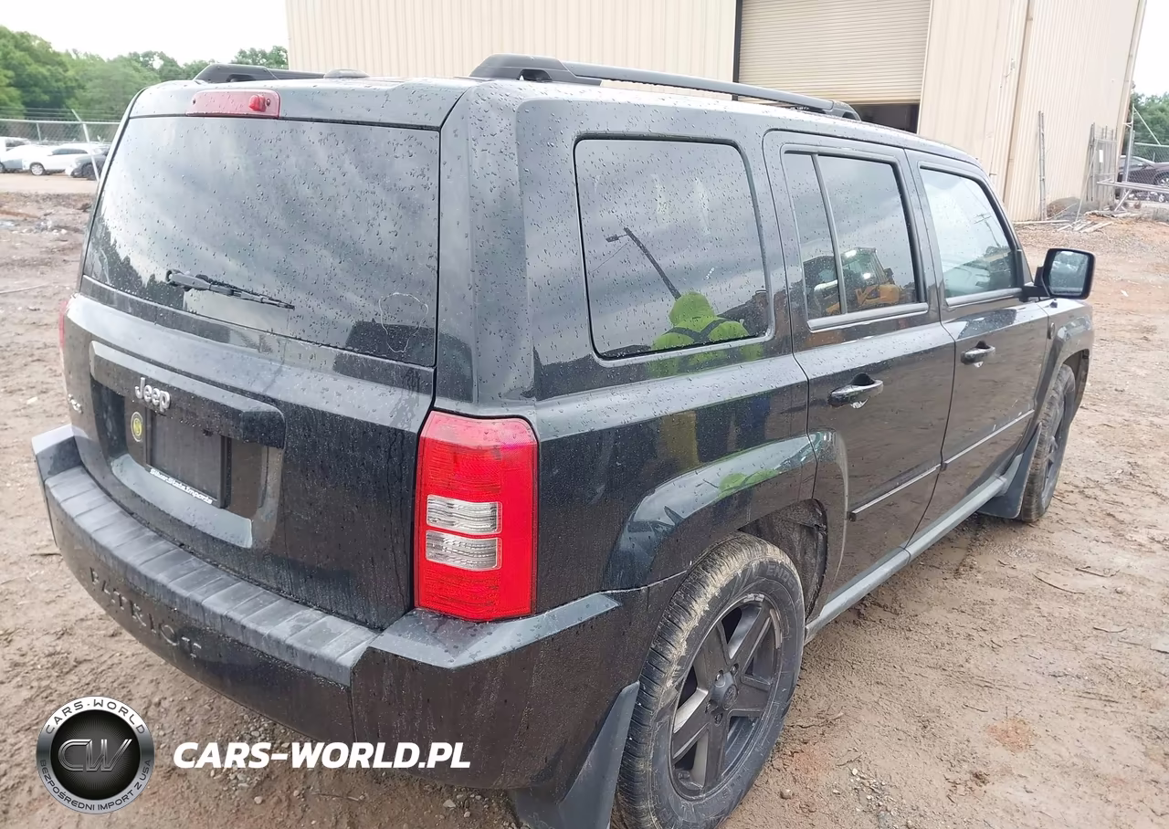 2010 Jeep Patriot Sport VIN:1J4NF1GB6AD666009 - 4