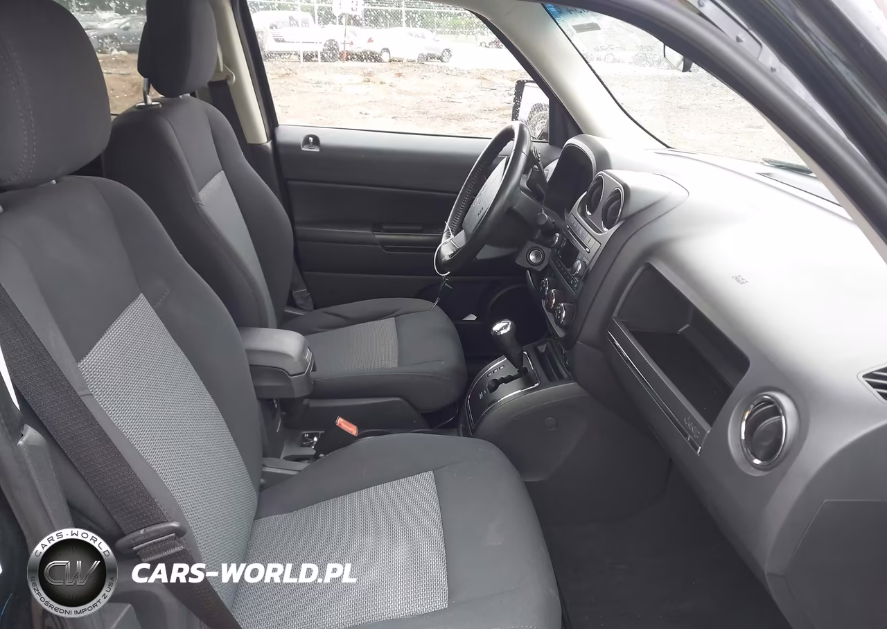 2010 Jeep Patriot Sport VIN:1J4NF1GB6AD666009 - 5