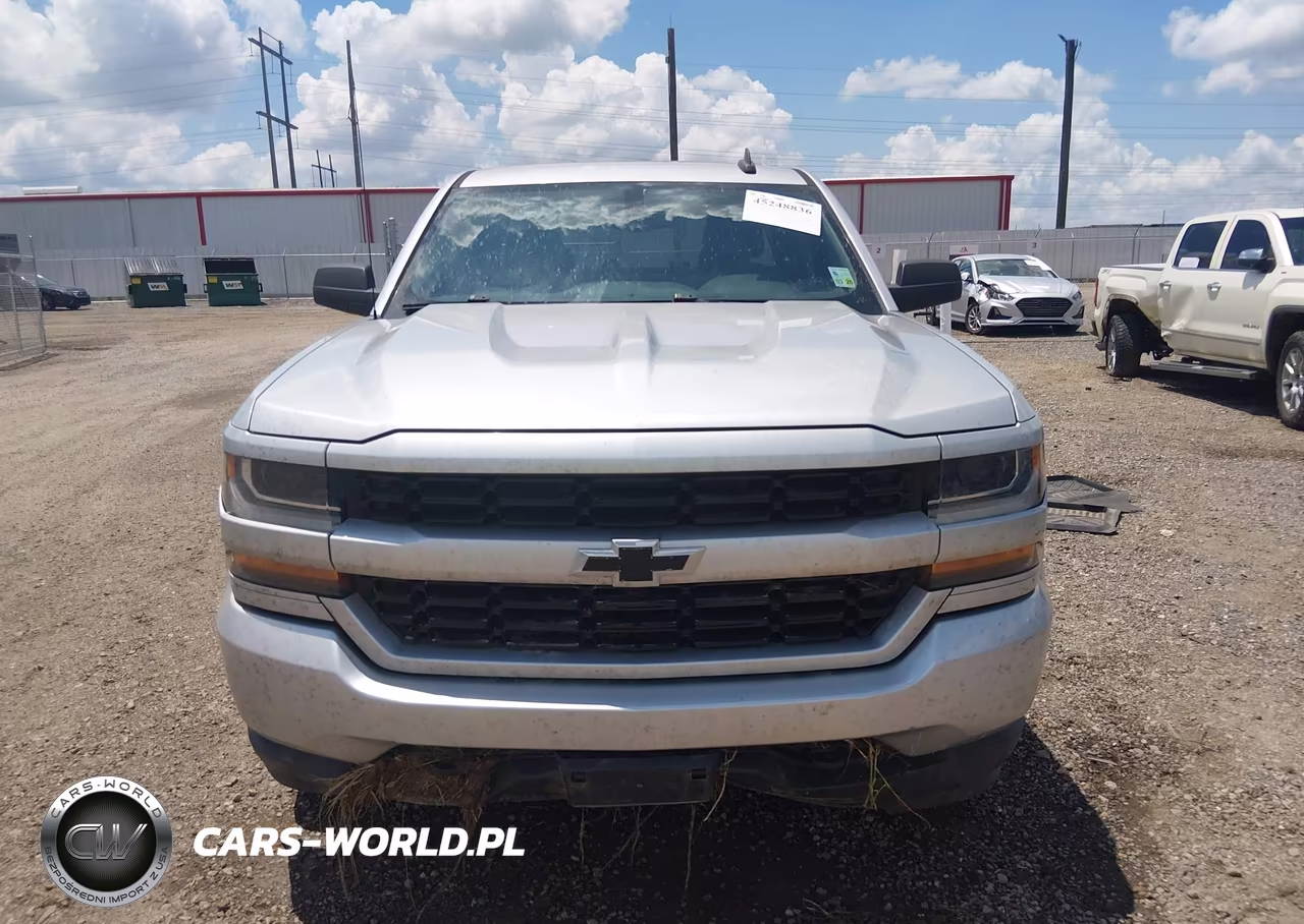 2017 Chevrolet Silverado 1500 Custom VIN:1GCRCPEC9HZ156667 - 13