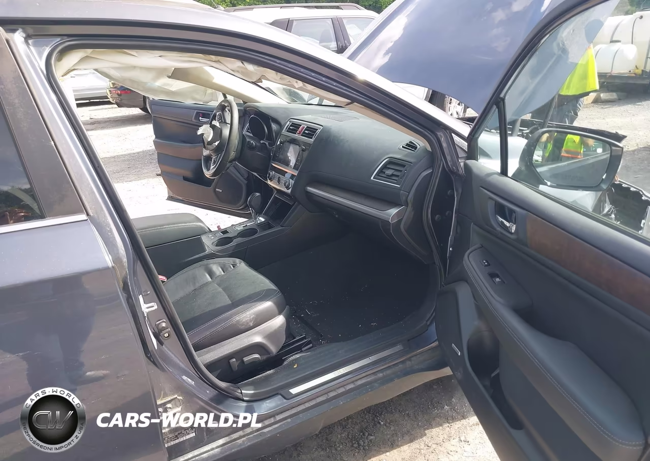 2017 Subaru Outback 2.5I Limited VIN:4S4BSANC3H3431952 - 5