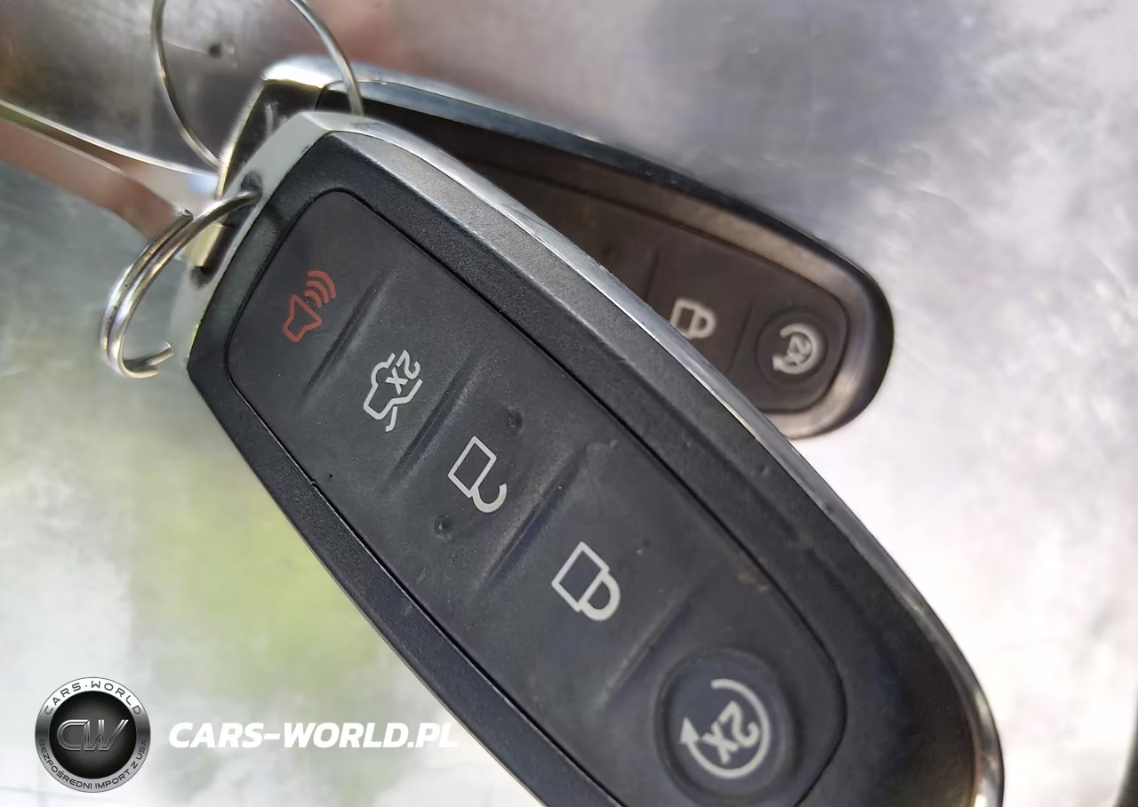 2013 Ford Escape Titanium VIN:1FMCU9J94DUC71771 - 11