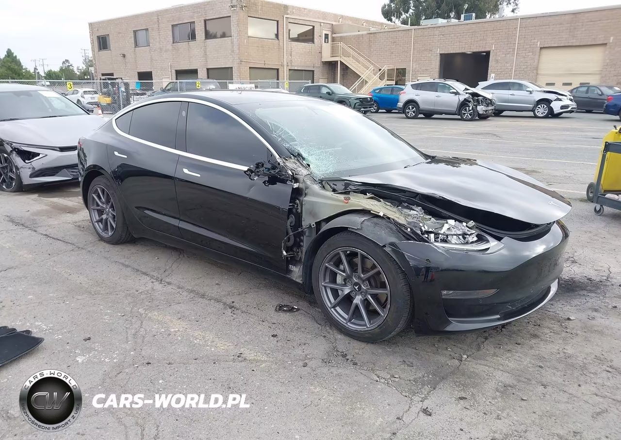 2020 Tesla Model 3 Performance Dual Motor All-Wheel Drive – zdjęcie 1 z 15