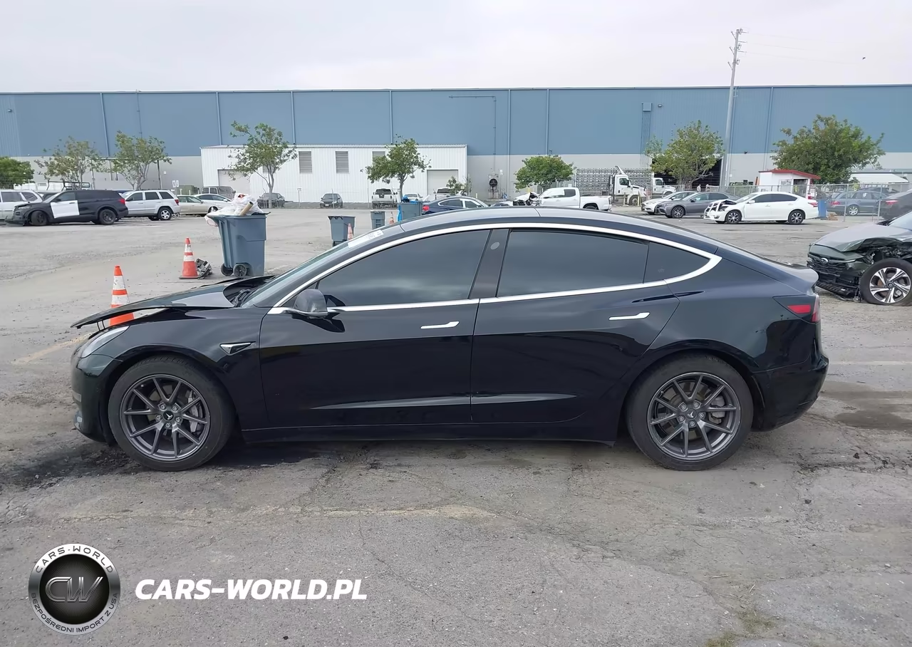 2020 Tesla Model 3 Performance Dual Motor All-Wheel Drive VIN:5YJ3E1EC9LF640706 - 13