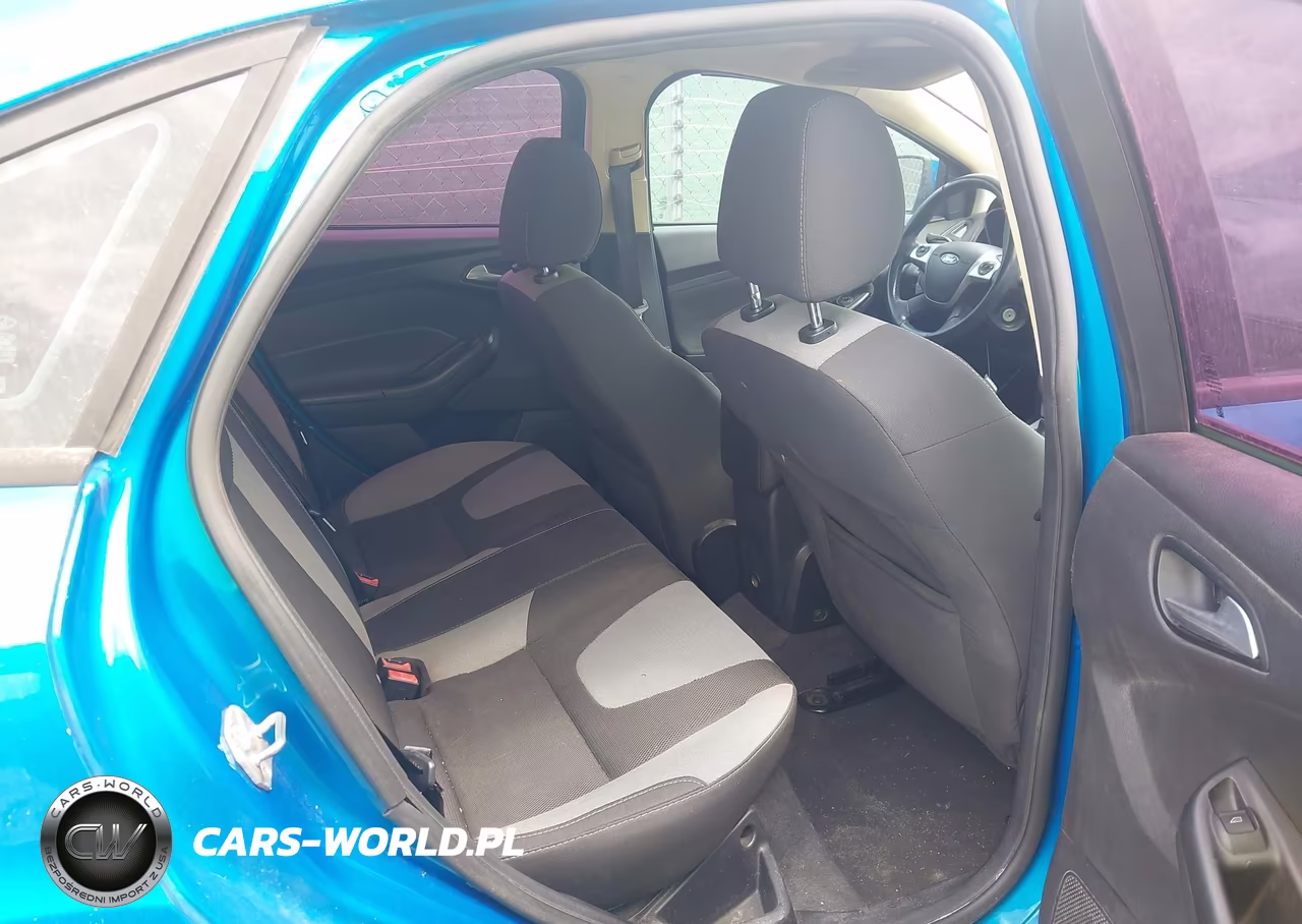 2014 Ford Focus Se VIN:1FADP3F28EL299613 - 8