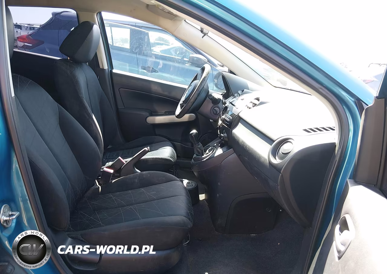 2012 Mazda Mazda2 Sport VIN:JM1DE1KZ0C0139599 - 5