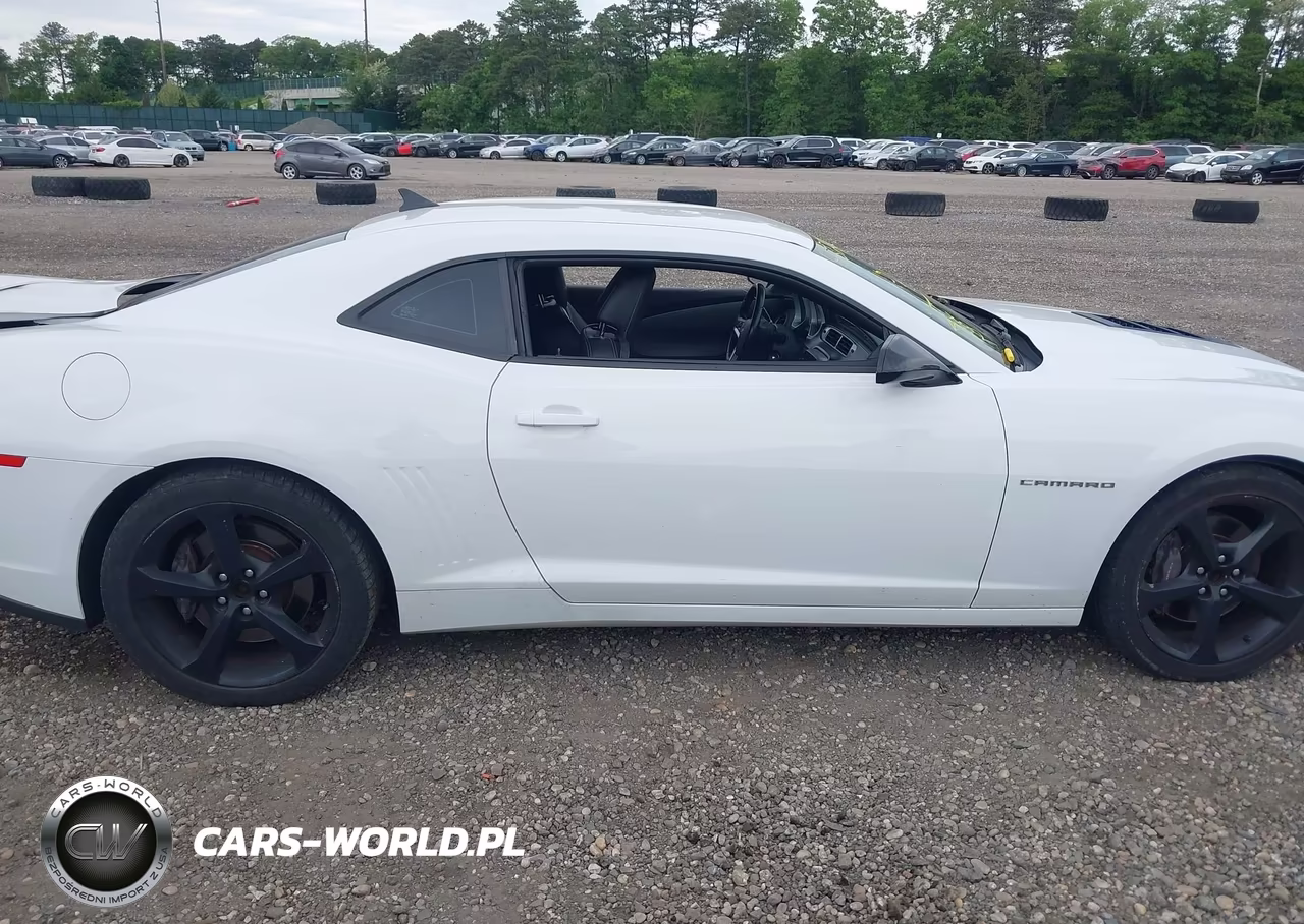 2015 Chevrolet Camaro 2Ss VIN:2G1FJ1EW7F9264639 - 13
