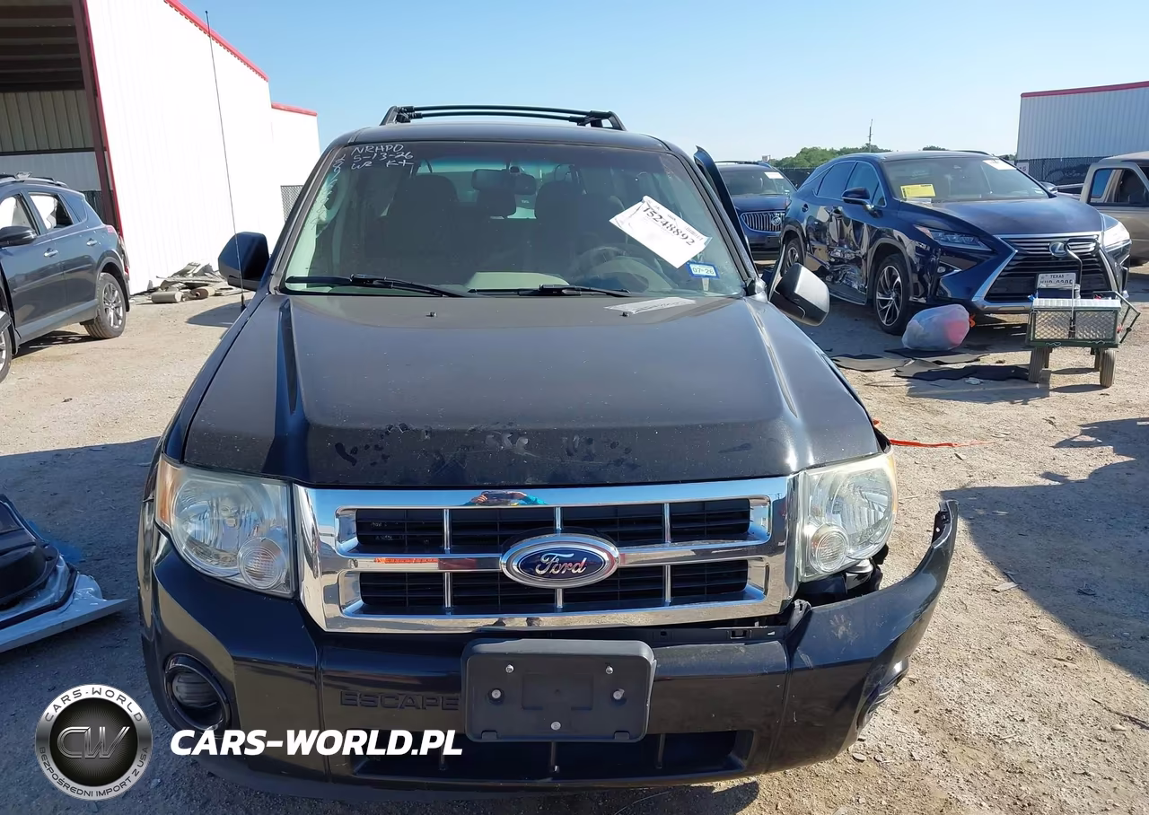 2011 Ford Escape Xls VIN:1FMCU0C70BKC62596 - 12