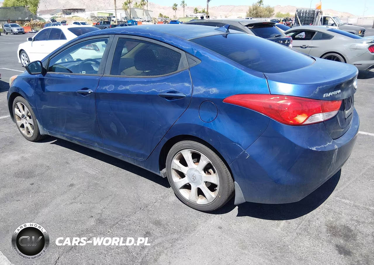 2013 Hyundai Elantra Limited VIN:KMHDH4AEXDU689888 - 3