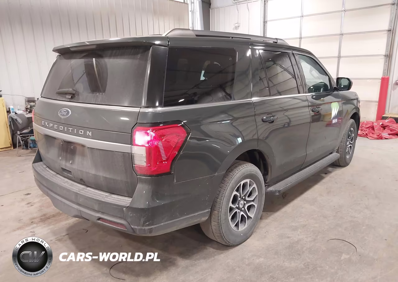2022 Ford Expedition Xl VIN:1FMJU1GT6NEA30401 - 4