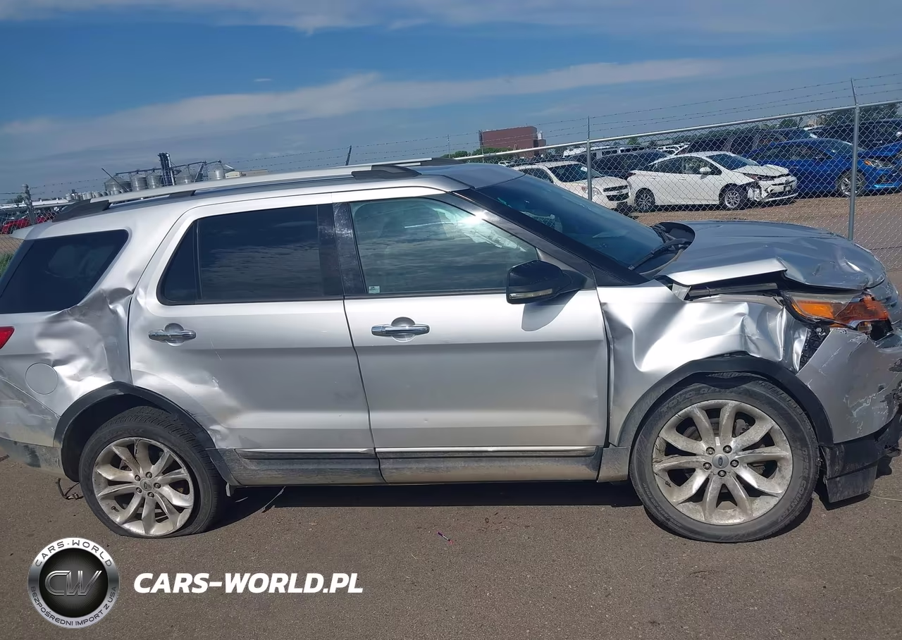 2011 Ford Explorer Xlt VIN:1FMHK8D8XBGA21374 - 14