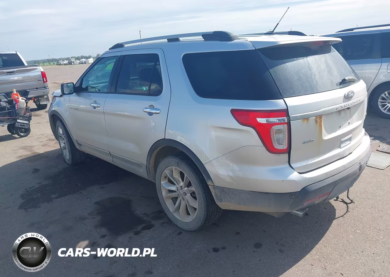 2011 Ford Explorer Xlt VIN:1FMHK8D8XBGA21374 - 3