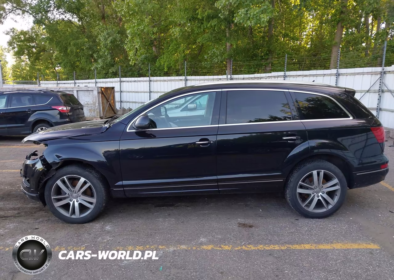 2015 Audi Q7 3.0T Premium VIN:WA1LGAFE5FD022993 - 14