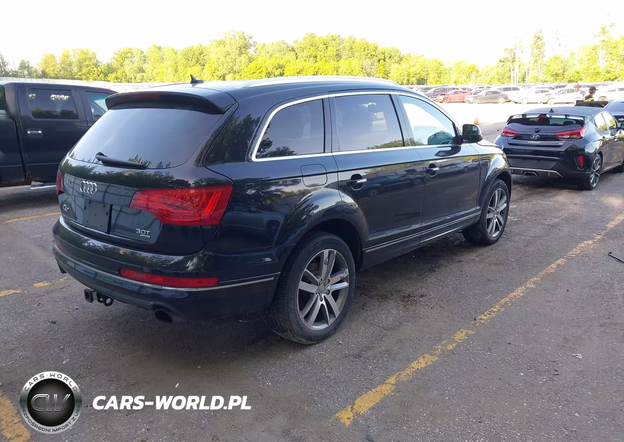 2015 Audi Q7 3.0T Premium VIN:WA1LGAFE5FD022993 - 4