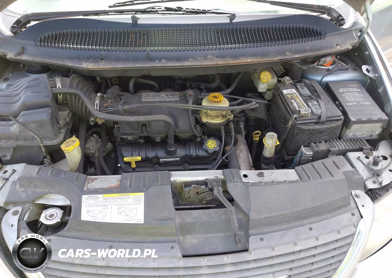 2003 Chrysler Town & Country Limited VIN:2C8GP64L93R144673 - 10