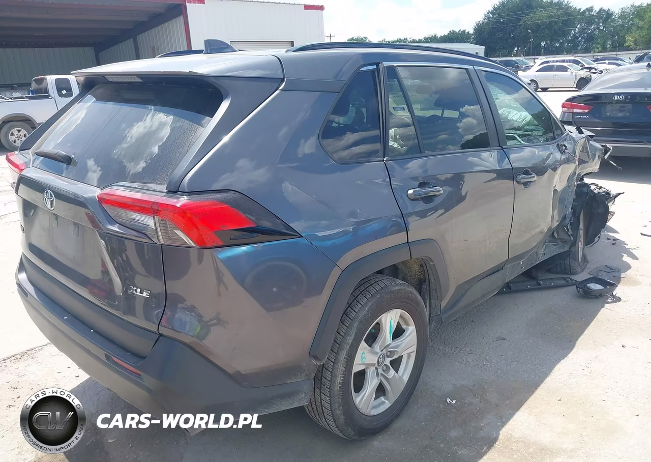 2020 Toyota Rav4 Xle VIN:2T3W1RFV8LW075205 - 4