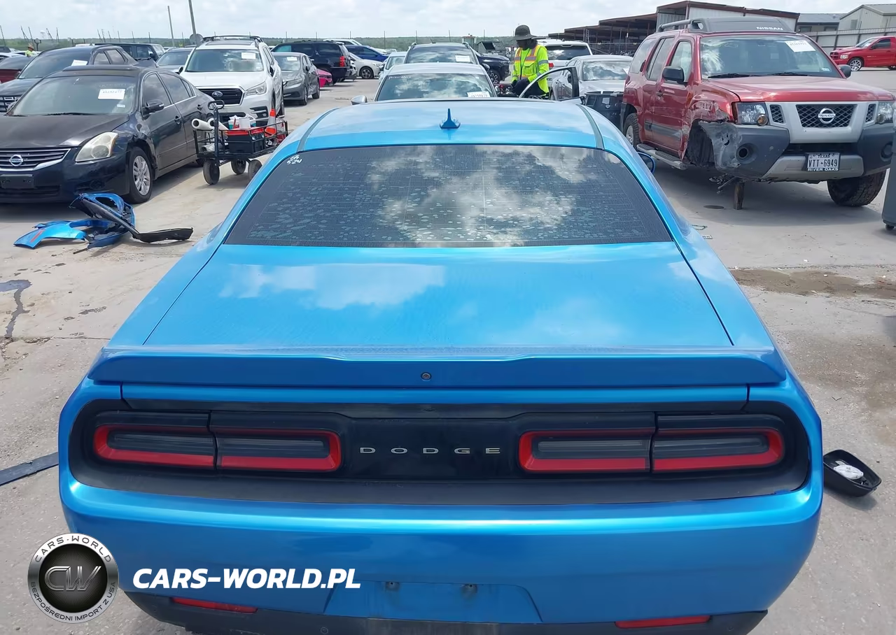 2015 Dodge Challenger Sxt Plus VIN:2C3CDZBG5FH809793 - 17