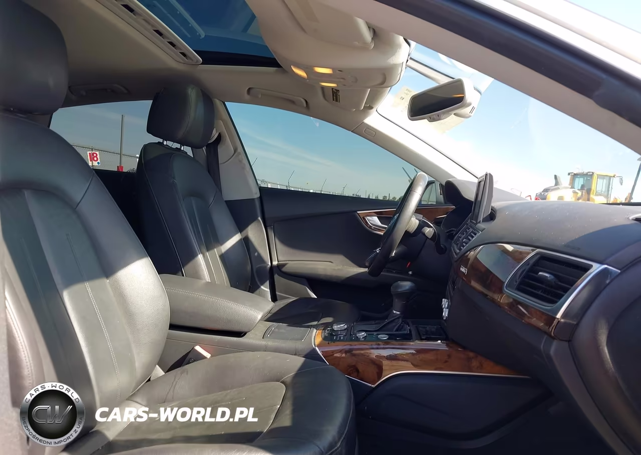 2012 Audi A7 Premium VIN:WAUSGAFC9CN001521 - 5