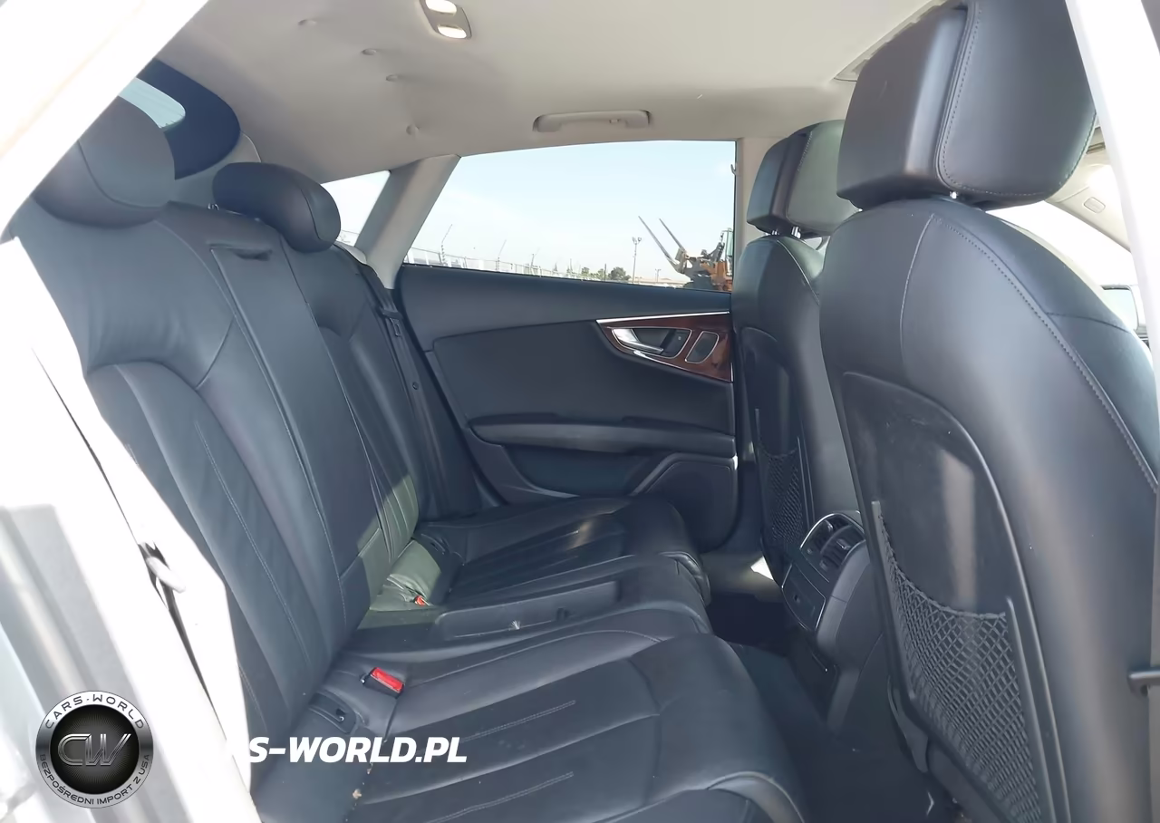 2012 Audi A7 Premium VIN:WAUSGAFC9CN001521 - 8