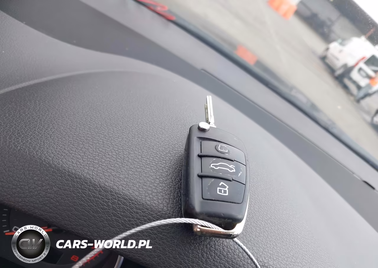 2015 Audi Q7 3.0T S Line Prestige VIN:WA1DGAFE2FD029873 - 11