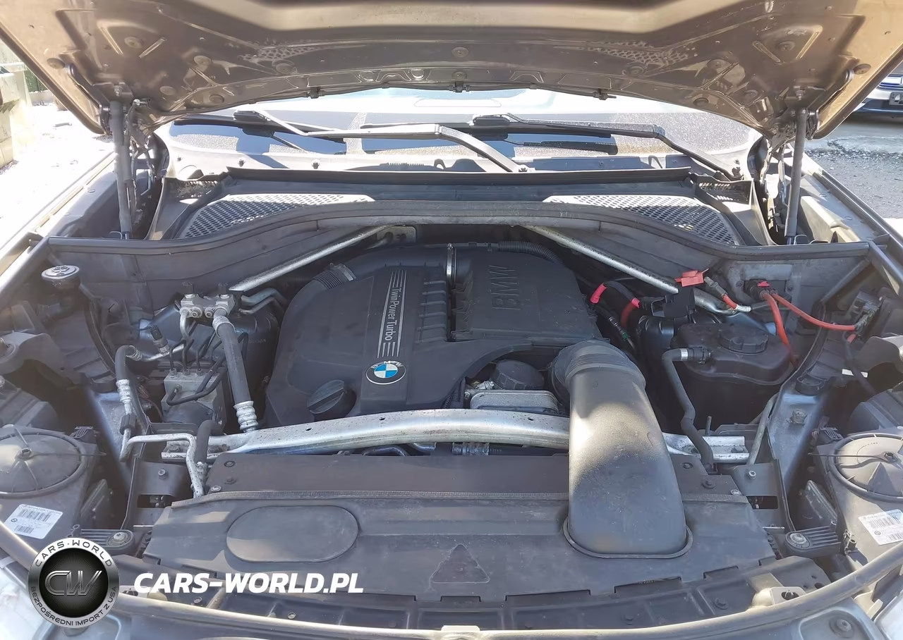 2014 BMW X5 xDrive35I VIN:5UXKR0C54E0H24546 - 10