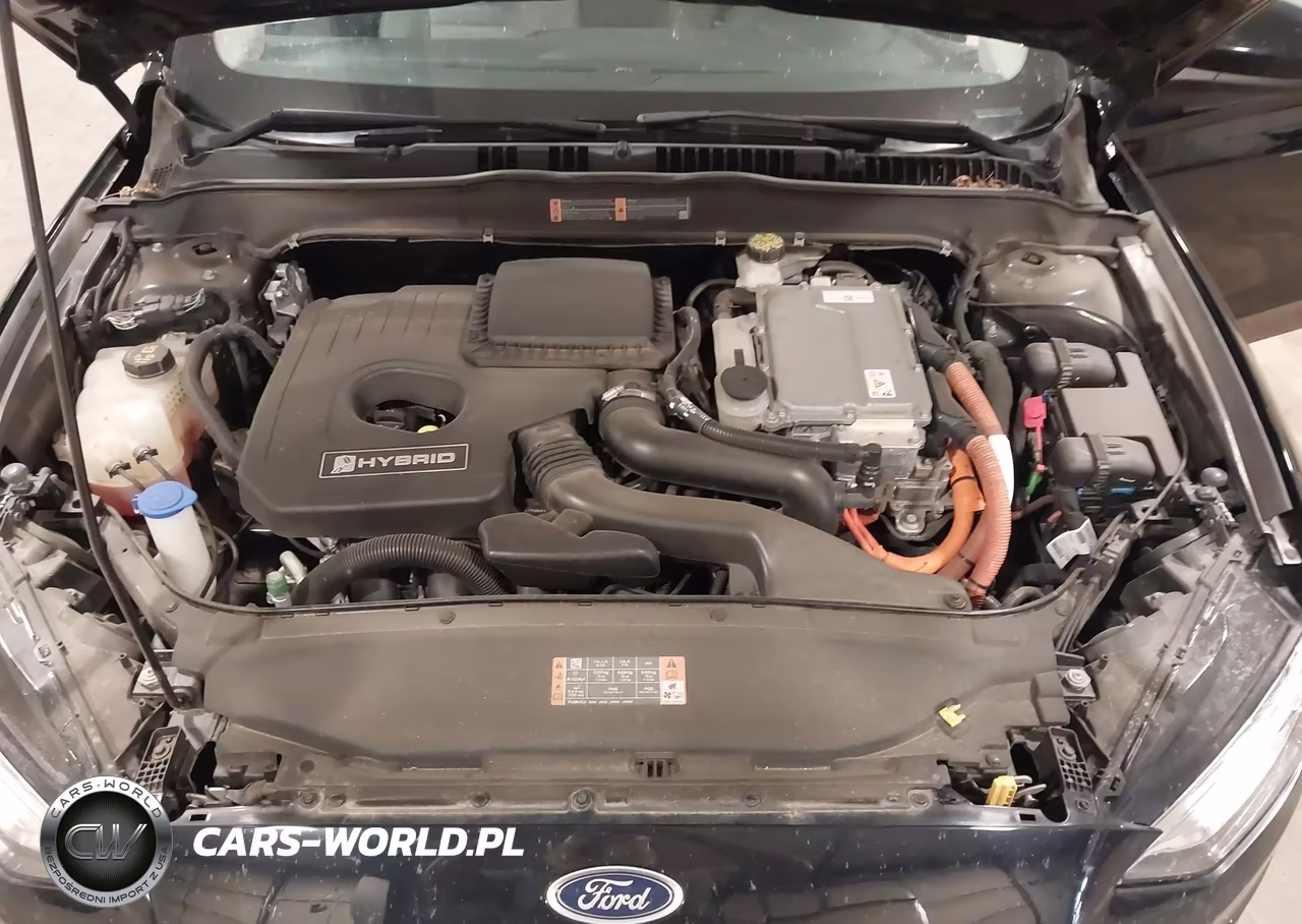 2018 Ford Fusion Hybrid S VIN:3FA6P0UU4JR122631 - 10